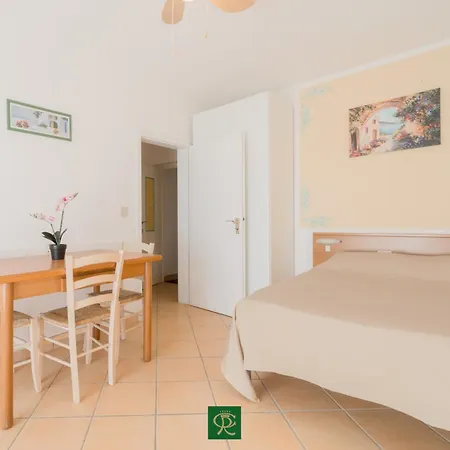Baia Di Norsi Apartment Casa Buraccio
