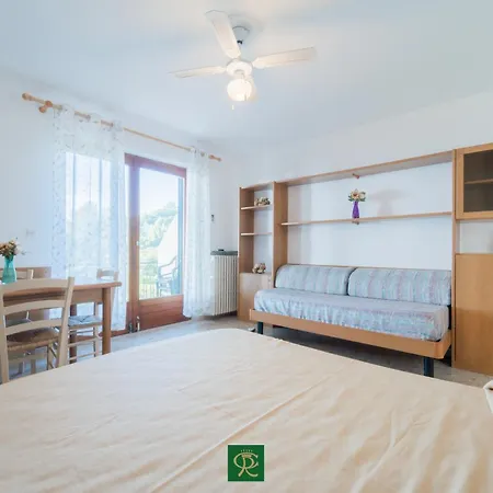 Baia Di Norsi Apartment *
