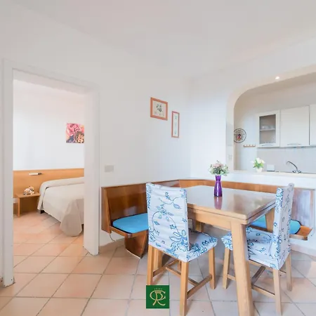 Apartament Baia Di Norsi *