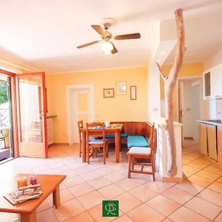 Baia Di Norsi * Casa Buraccio